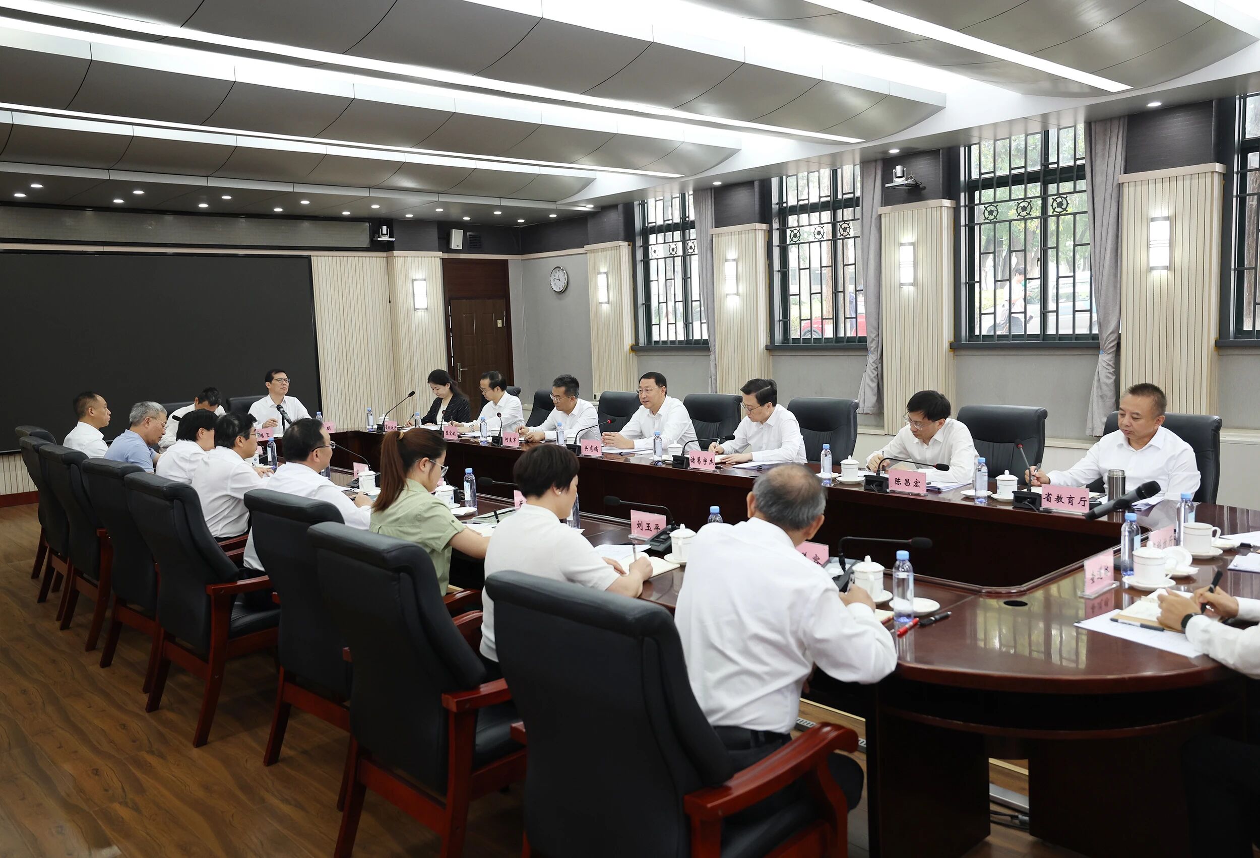 教师节关志欧1.jpg